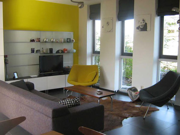 Retro Rooms