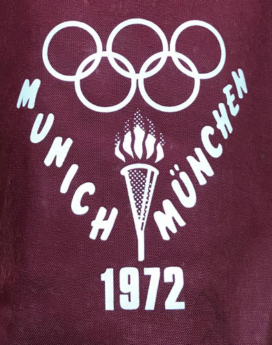 Vintage spotting: Original 1972 Olympics holdall