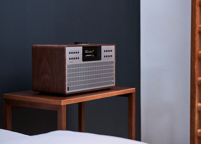 4. Revo retro SuperCD audio system