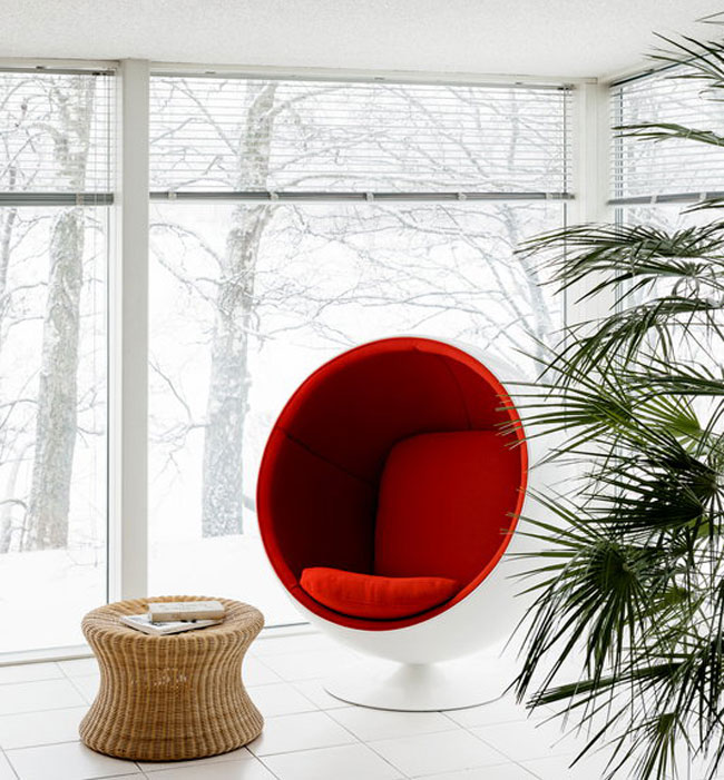 Retro classic: 1960s Eero Aarnio Ball Chairo Aarnio Ball Chair