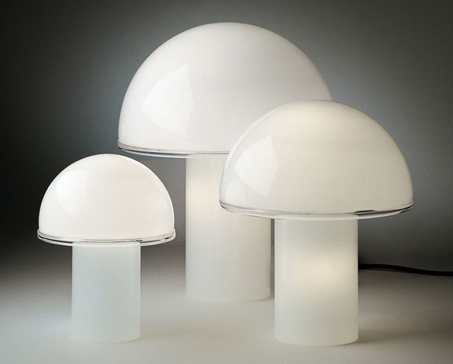 Design classic: 1970s Onfale table lamp by Luciano Vistosi