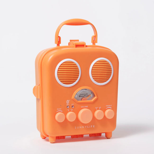 Retro sounds: Sunnylife Beach Sounds Speaker