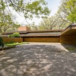 1950s Frank Lloyd Wright-designed Louis B. Frederick House in Barrington Hills, Illinois, USA