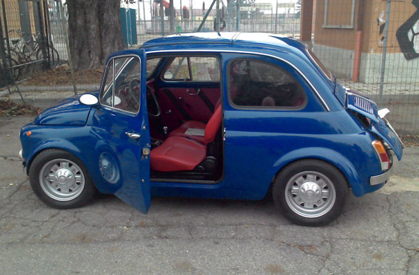 Fully restored 1972 Fiat 500