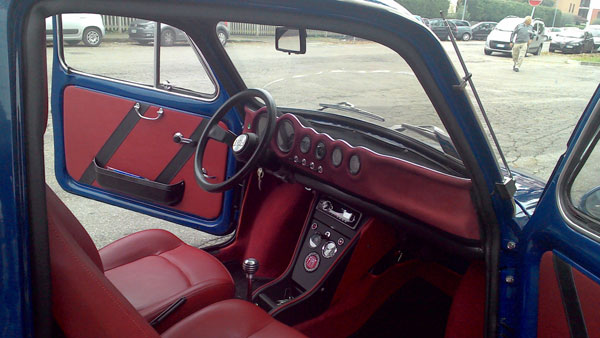 Fully restored 1972 Fiat 500