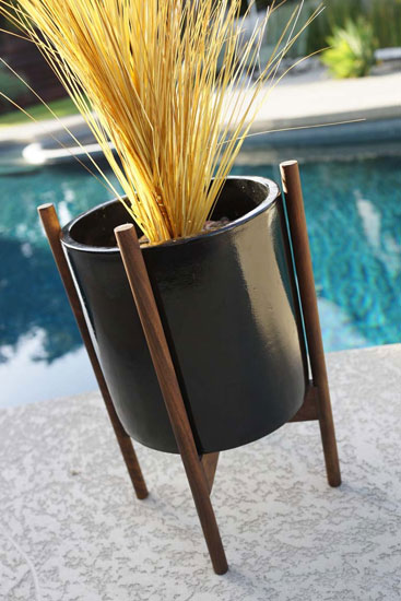 Midcentury-style planters by Atomic Martini