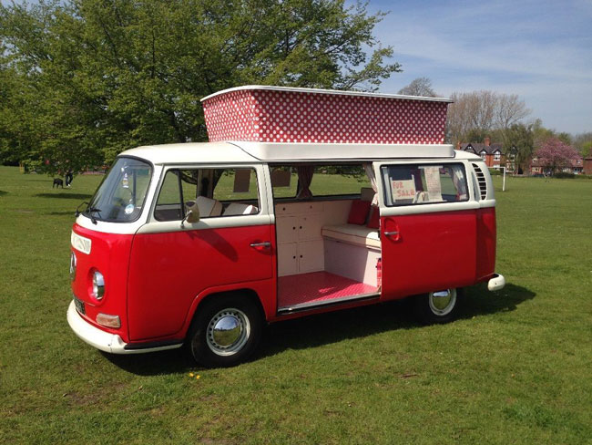 vw camper van 70s