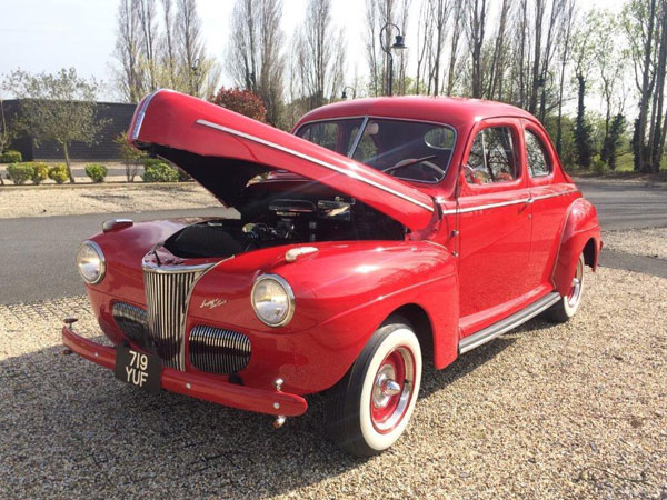 1941 Ford Super Deluxe Coupe