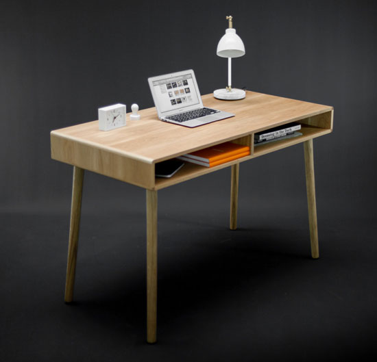 Midcentury-style oak desk by Habitables