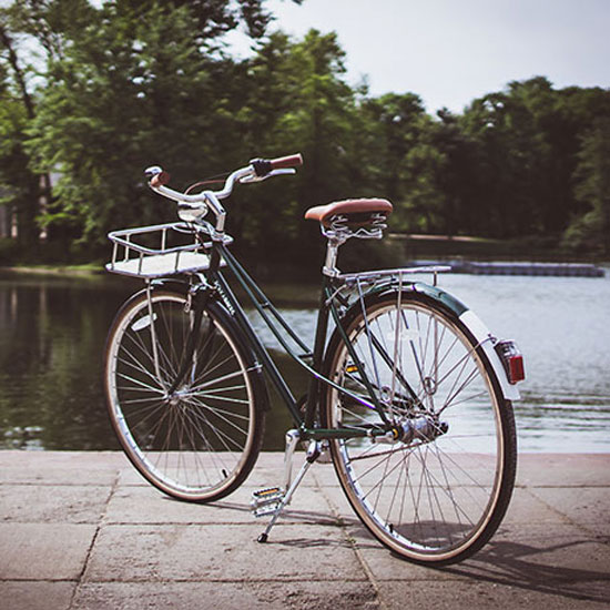 Polka vintage-style city bikes at Monoqi