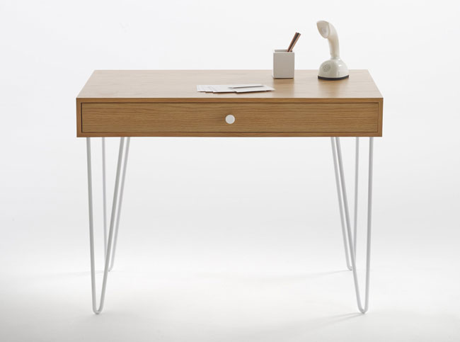 Adza one-drawer vintage desk at La Redoute