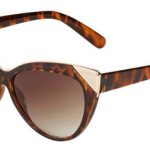 Retro shades: Vintage-style Cateye sunglasses at Topshop