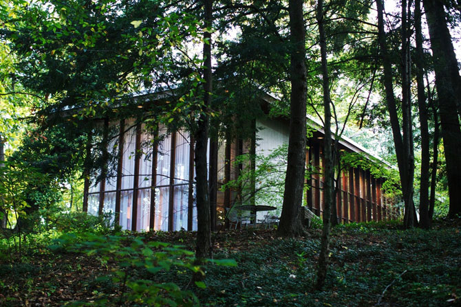 1950s George Nelson-designed midcentury modern property in Kalamazoo, Michigan, USA