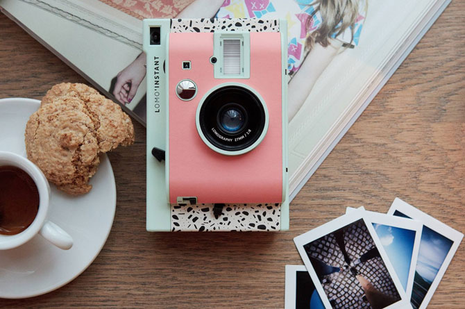 1980s-inspired Lomo'Instant Milano camera