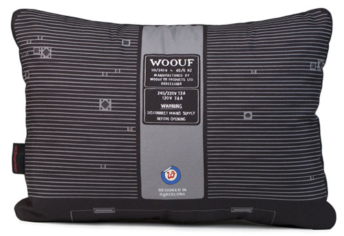 Wooufbox - a boombox-inspired cushion from Woouf