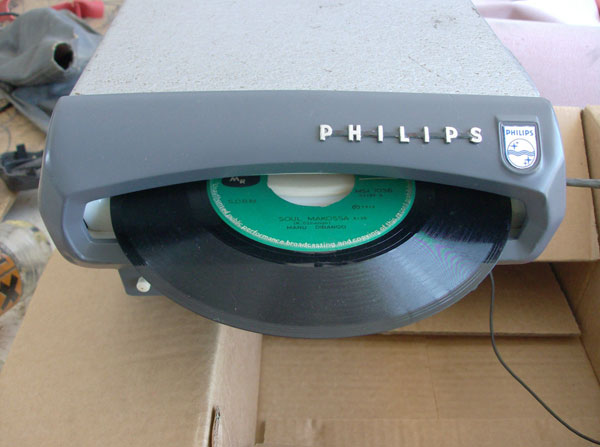 Unused 1960s Phiips Mignon in-car record player