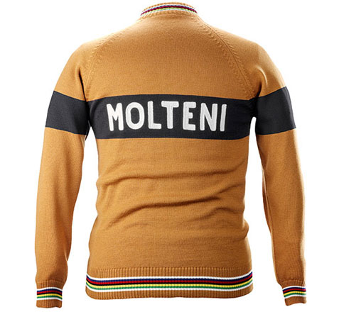 Vintage-style cycling track tops at Magliamo