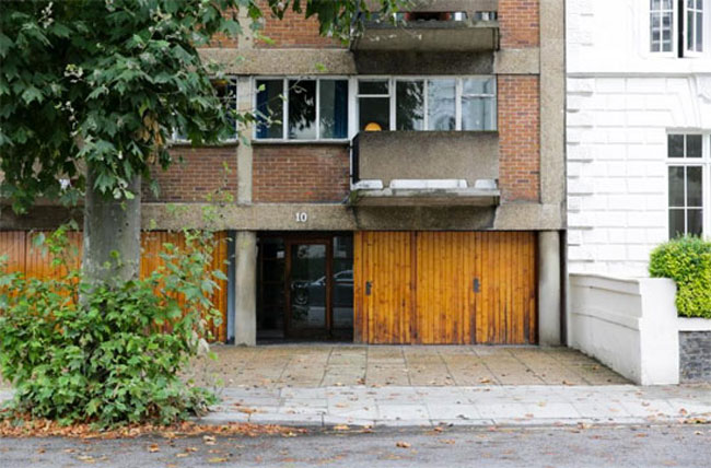 Retro house for sale: 1950s Erno Goldfinger-designed modernist apartment in Primrose Hill, London NW1