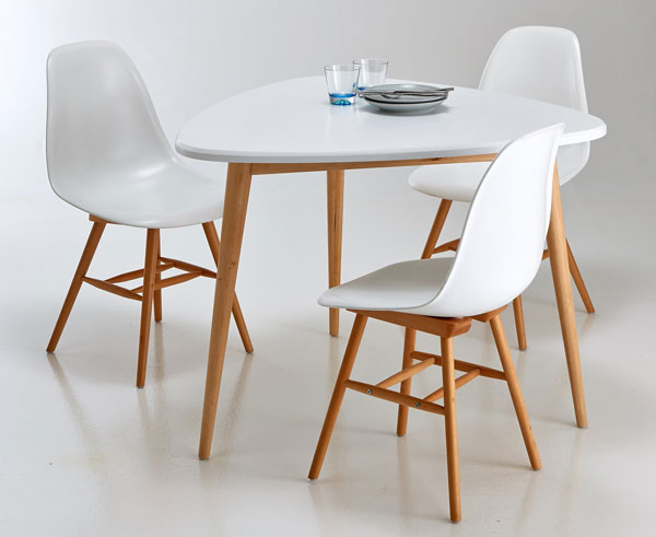 Jimi midcentury-style three-seater dining table at La Redoute