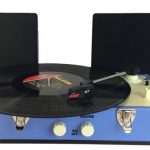 Retro sounds: Steepletone SRP030S record player