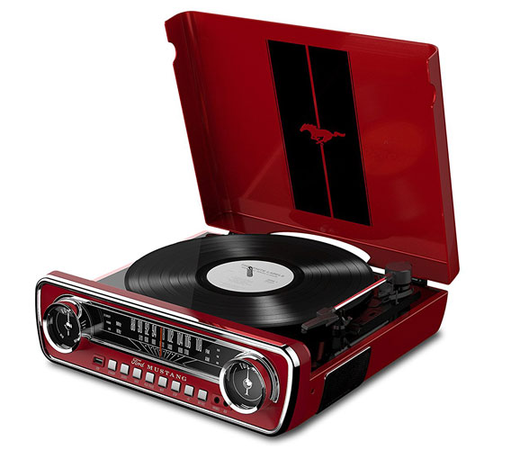 ION Audio Mustang Retro 1965 audio system
