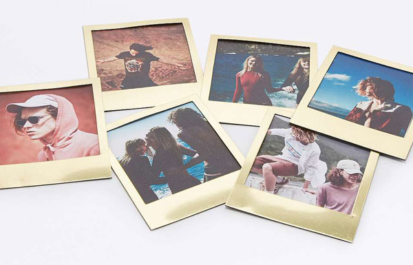 Polaframes - Polaroid-style photo frame magnets