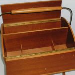 eBay watch: Midcentury-style sewing or storage box