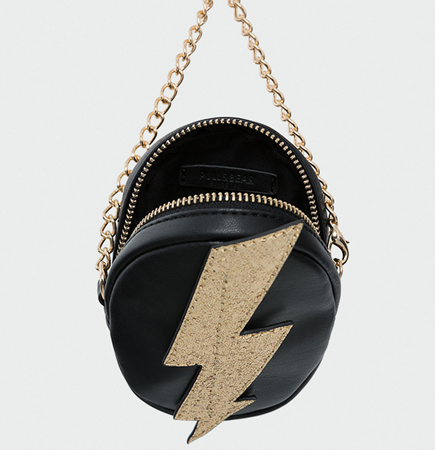 Bowie style: Lightning coin purse at Pull & Bear