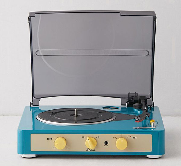 Gadhouse Brad retro record player with Bluetooth