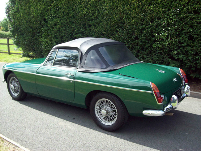 Fully restored 1966 MG MGB Roadster on eBay