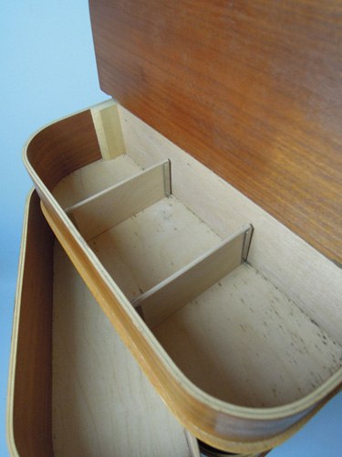 1950s midcentury-style sewing box on eBay