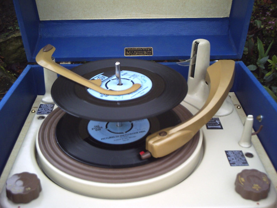 Restored 1950s Dansette Major Deluxe record player on eBay