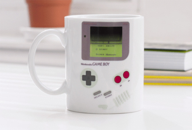 Retro kitchen: Game Boy heat change mug at Firebox