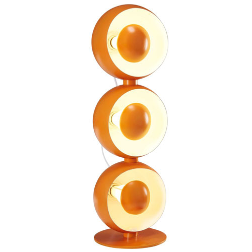 Flash Spot 1970s-style lamp at Maisons Du Monde