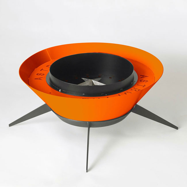 Astrofire retro-style fire pit by Modfire