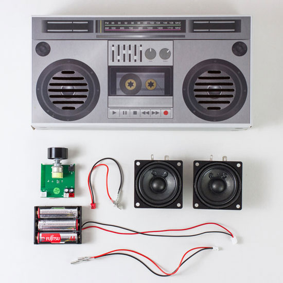 Old school project: DIY Boombox