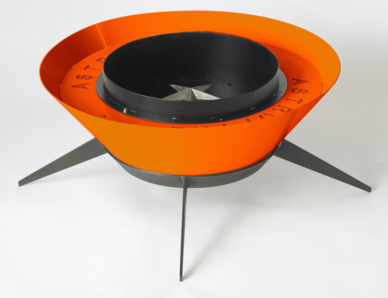 Astrofire retro-style fire pit by Modfire