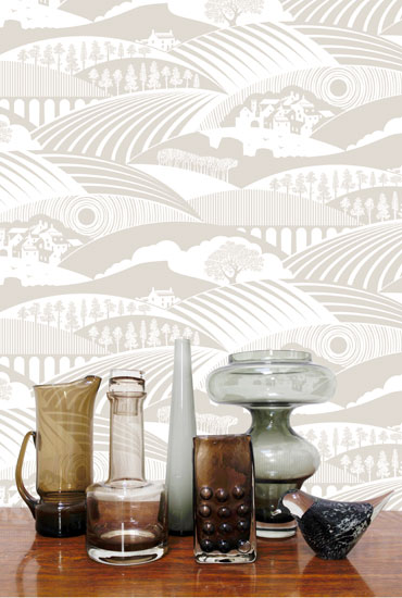 Mini Moderns launches the retro-style Moordale wallpaper