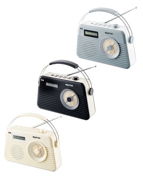 Budget sounds: Retro Maxtek DAB radio at Aldi