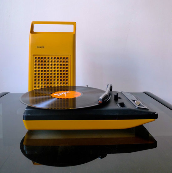 1970s Philips 133 portable space age record player on eBay