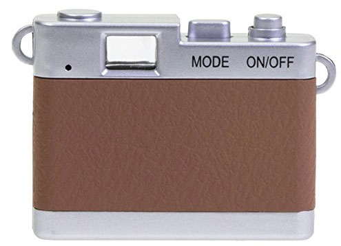 Retro photography: Dorr vintage-style mini digital camera