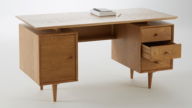 Quilda midcentury-style oak desk at La Redoute