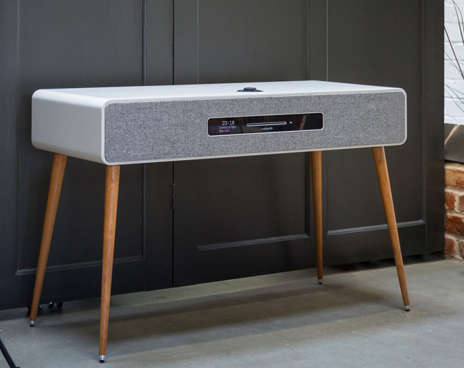 Midcentury audio: Ruark Audio R7 MKIII radiogram