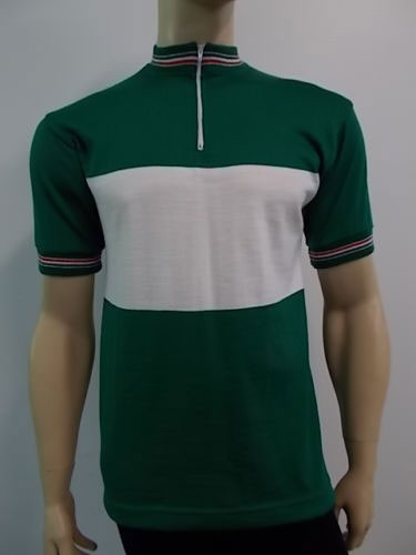 Vintage-style cycling shirts by 3M Caverni