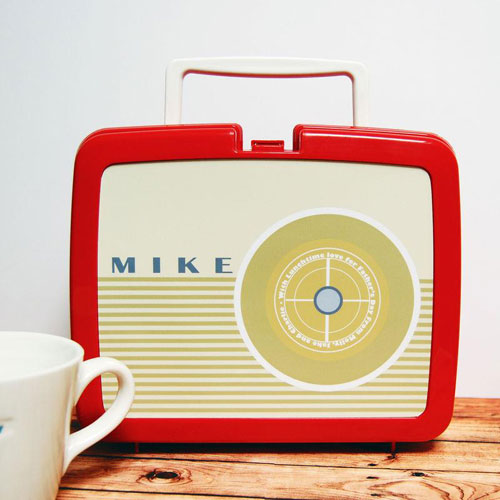 Personalised retro radio lunch boxes