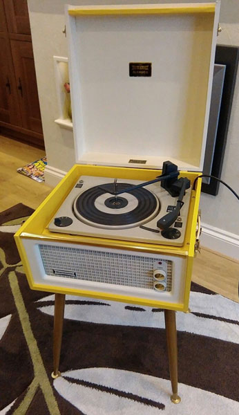 Fully refurbished 1960s Dansette Bermuda record player on eBay