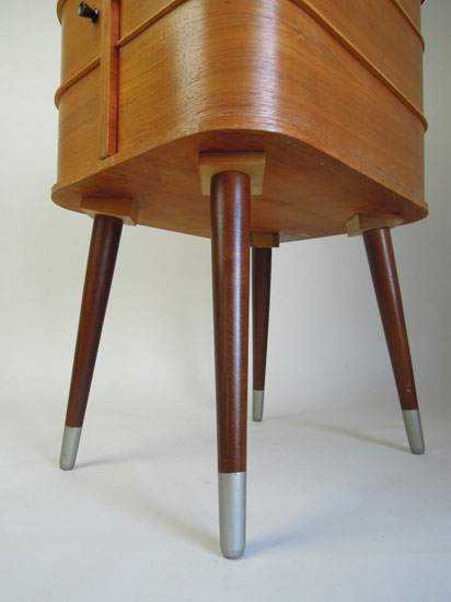 Original 1950s midcentury sewing box on eBay