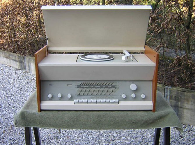 1960s Dieter Rams-designed Braun Atelier 2 audio system on eBay