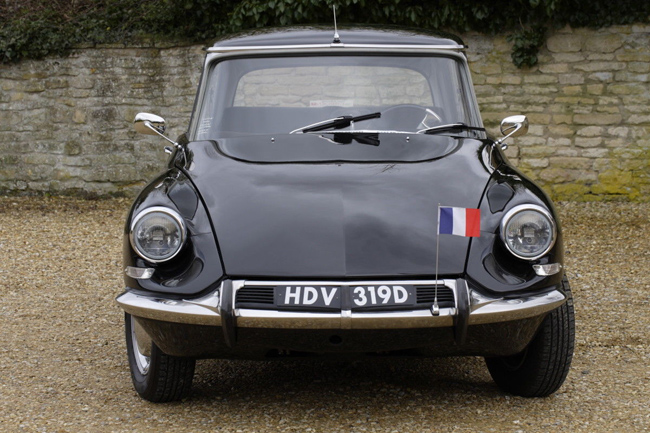 Fully restored 1966 Citroen DS21 on eBay