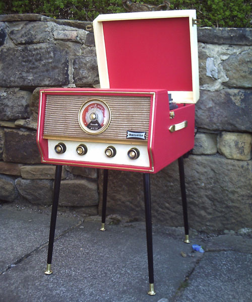 Restored 1960s Dansette RG31 record player and radio on eBay